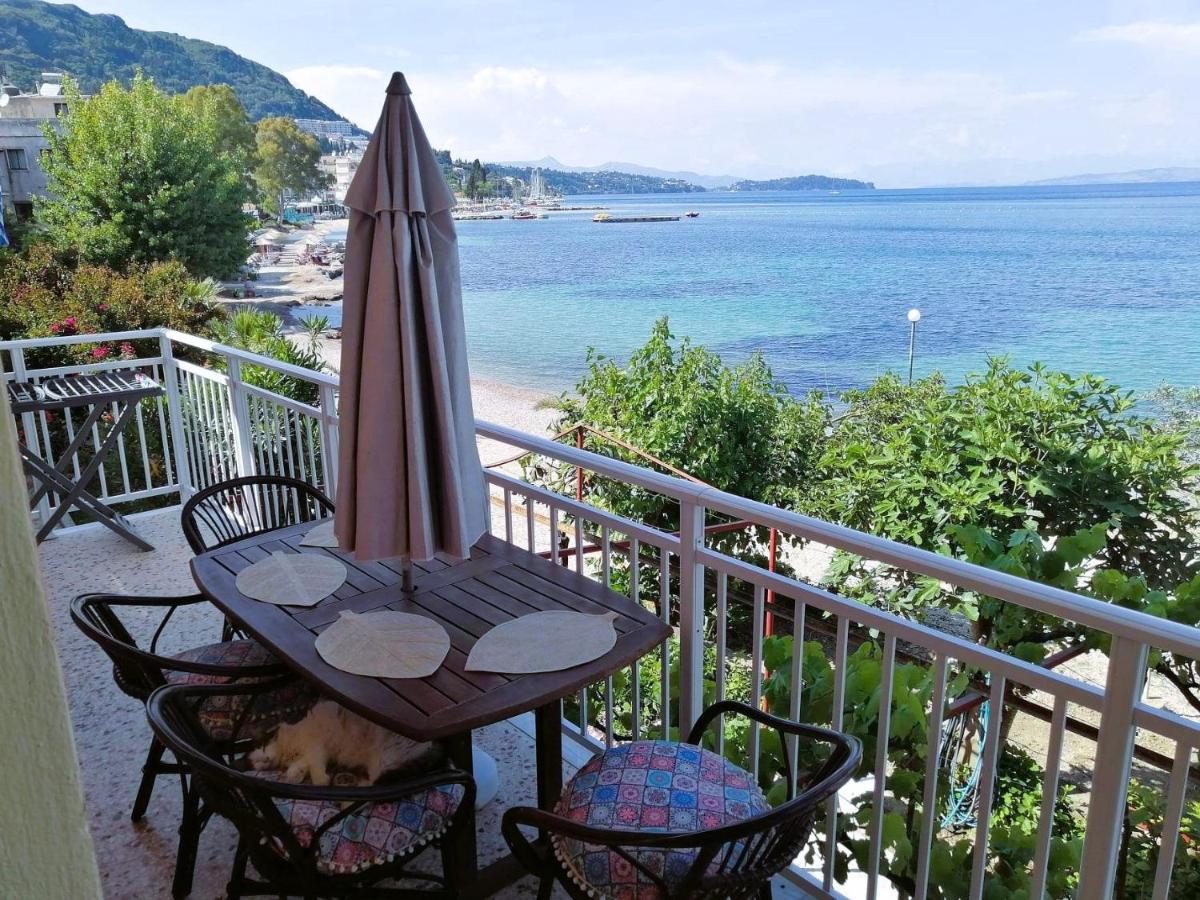 Vassia'S Beach Houses Benitses  Exterior photo