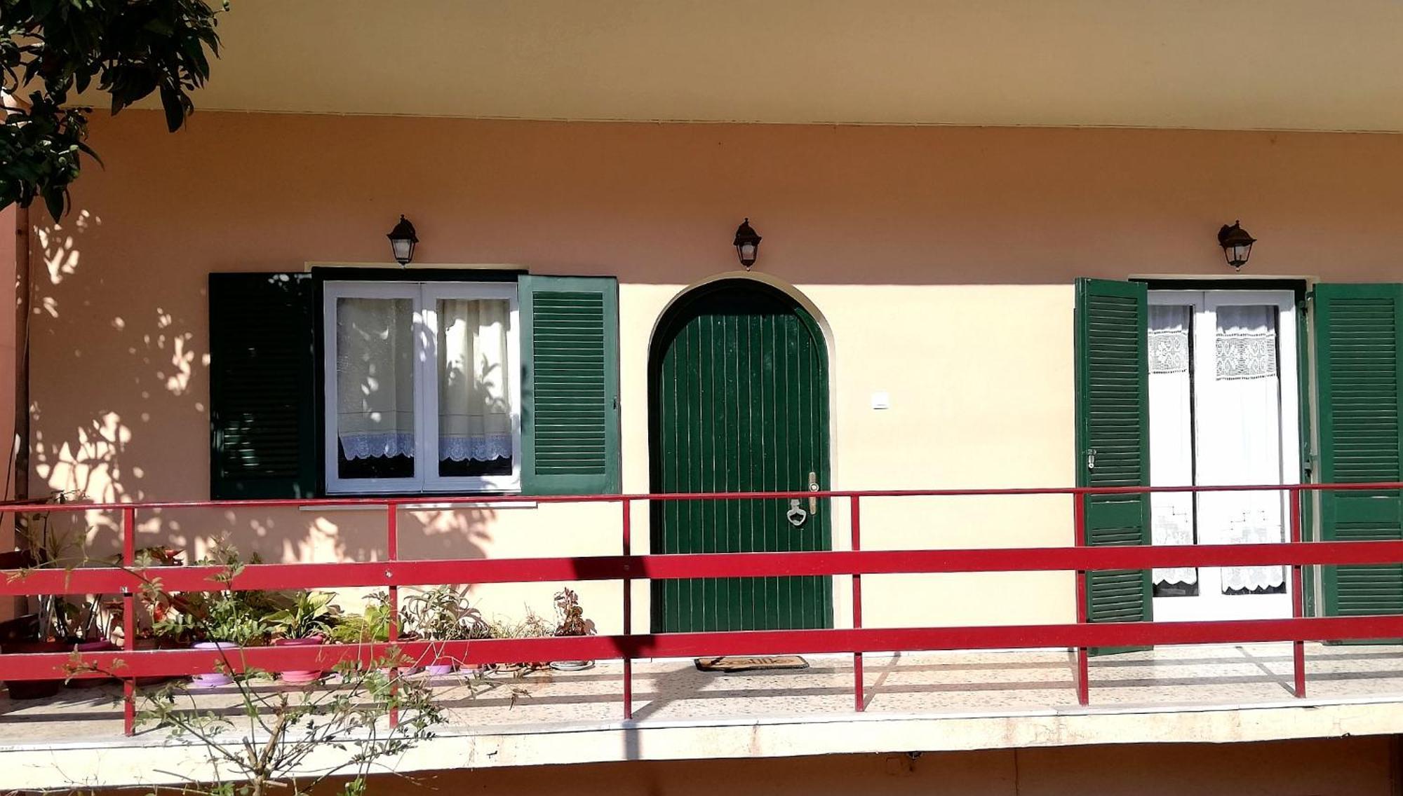 Vassia'S Beach Houses Benitses  Exterior photo